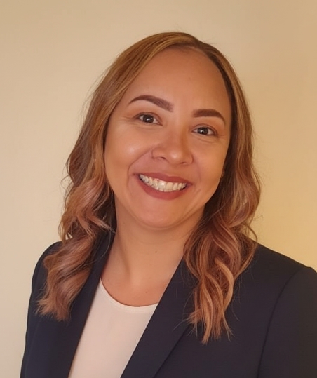 Ley Aponte con traje 14092025